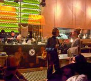 Mesón Cinco Jotas abre en Las Arenas su cuarto restaurante en Barcelona