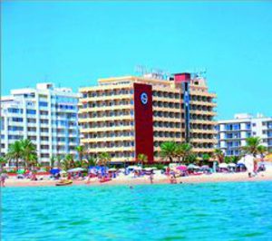 Presentan concurso las explotadoras de los hoteles de Prestige en Roses