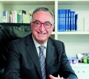 Javier Robles, nuevo presidente de FeNIL