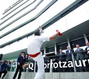 IMQ inaugura su nueva clínica bilbaína de Zorrotzaurre