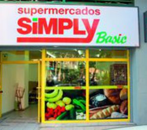 Supermercados Sabeco estrena Simply Basic para sus franquicias