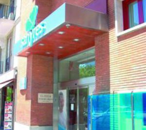 Sanyres eleva sus ingresos en cerca de un 5%
