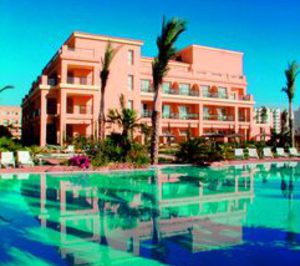 Raquel Guarinos accede a la dirección del Husa Alicante Golf & Spa