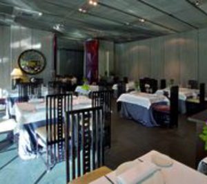 Lezama lleva el Café de Oriente al Museo del Traje