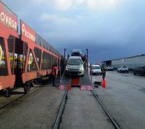 Ford, al puerto de Santander en tren