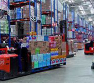 Eroski mantiene la reestructuración en el centro de sus decisiones