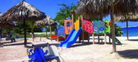 Isaba crea un parque infantil en el Hotel Gran Bahía Príncipe de Jamaica 