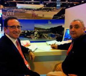 Total Hotel Experience firma un acuerdo de colaboración con Canaryfly