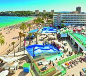 El turismo extranjero llega al rescate de la Hotelería Vacacional