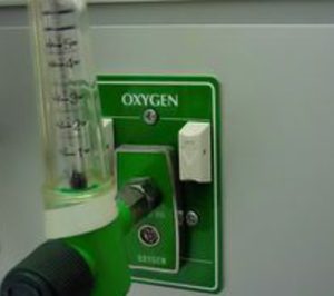 Dos empresas se quedan con los cinco lotes de gases medicinales en Murcia