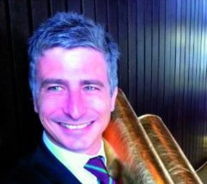 Xavier Vega se pone al frente del Urban y el Villa Real