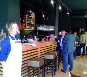 Más Q Menos inaugura su séptimo local en la capital, cuarto en franquicia