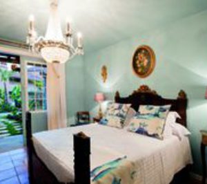 Vik Hotels comercializa un inmueble emblemático en Canarias orientado a solo adultos