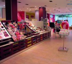 If redujo ingresos y proyecta nuevos cierres