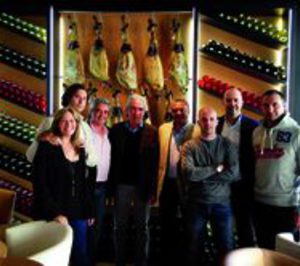 Más Q Menos abre en Suiza su primer local internacional