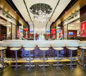 MCI ilumina el Hard Rock Cafe Barcelona