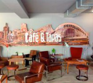 Café & Tapas abre en Valencia