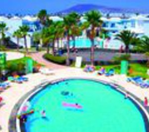 THB comienza a operar dos establecimientos en Lanzarote