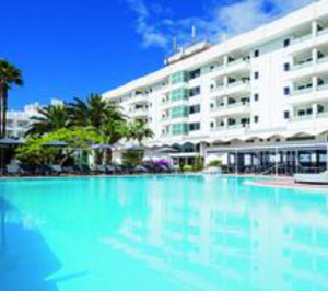 Una cadena se estrena en el mercado de sol y playa y comienza a operar un solo adultos