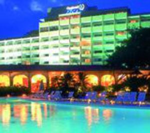 Occidental sella un acuerdo para refinanciar su deuda a largo plazo