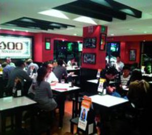 Restalia llega a Elda y supera la decena de 100 Montaditos en Alicante