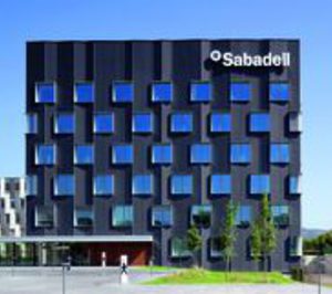 Alumafel-Technal participa en la nueva sede de Banc Sabadell