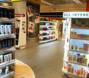 Supermercados El Corte Inglés confía la remodelación de su perfumería a Nivea