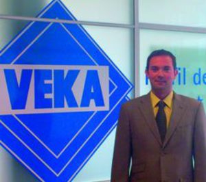 Veka ficha a Martín Gómez como asesor de producto