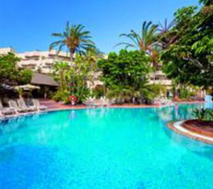 El solo adultos Barceló Corralejo Bay renueva sus instalaciones