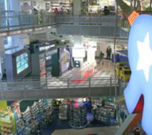 Las ventas de Toys R descienden en el primer trimestre de 2013