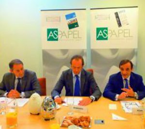 El uso de agua para fabricar papel y celulosa disminuye el 4%