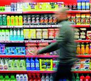 Bebidas Costa Cálida entra en el sector minorista con la apertura de un supermercado