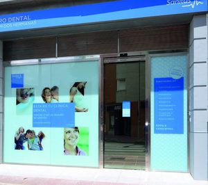 Sanitas abre tres clínicas dentales en Extremadura y Andalucía