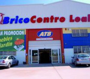 Brico Leal inaugura nueva tienda 