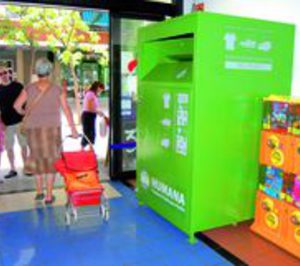 Los supermercados Condis recogen 26 t de ropa usada