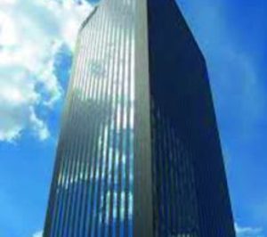 Sacyr vende un edificio en París por 450 M