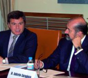 El sector cementero espera tocar fondo en 2014