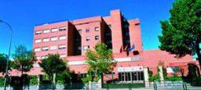 Salen a concurso dos contratos menores para la reforma del Carlos III