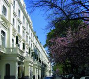 Derby se hace con el 50% que no controlaba en sus hoteles de Londres y París