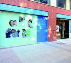 Sanitas abre clínicas dentales en Algeciras, Talavera y Badajoz