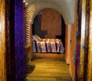 Se inaugura renovado el hotel enológico Lagar de Isilla