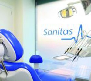 Sanitas abre una clínica dental en Santiago