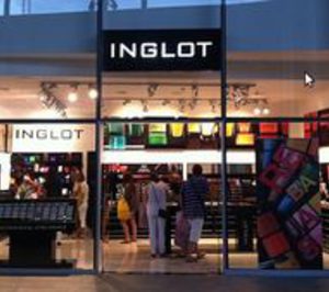 Inglot reestructura su presencia en España