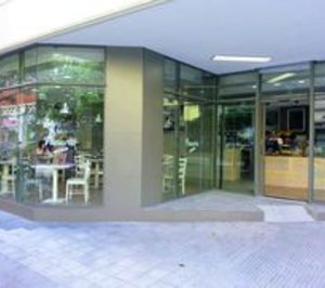 Panaria se acerca a los 40 locales