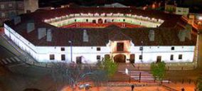 Reabre con mayor categoría el hotel de la plaza de toros de Almadén
