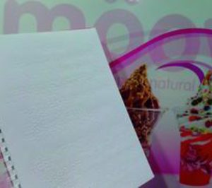 Smöoy presenta su carta para invidentes