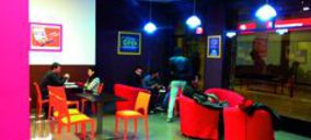 Loops and Coffee abre en Torrent