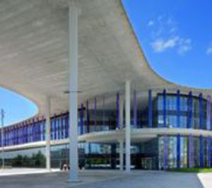 Armstrong pone sus techos en la Ciudad de la Justicia de Zaragoza