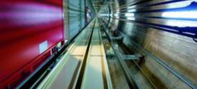 Thyssenkrupp pone en marcha su centro logístico