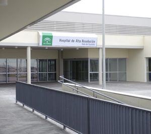 Andalucía sacará a concurso servicios no sanitarios de siete hospitales